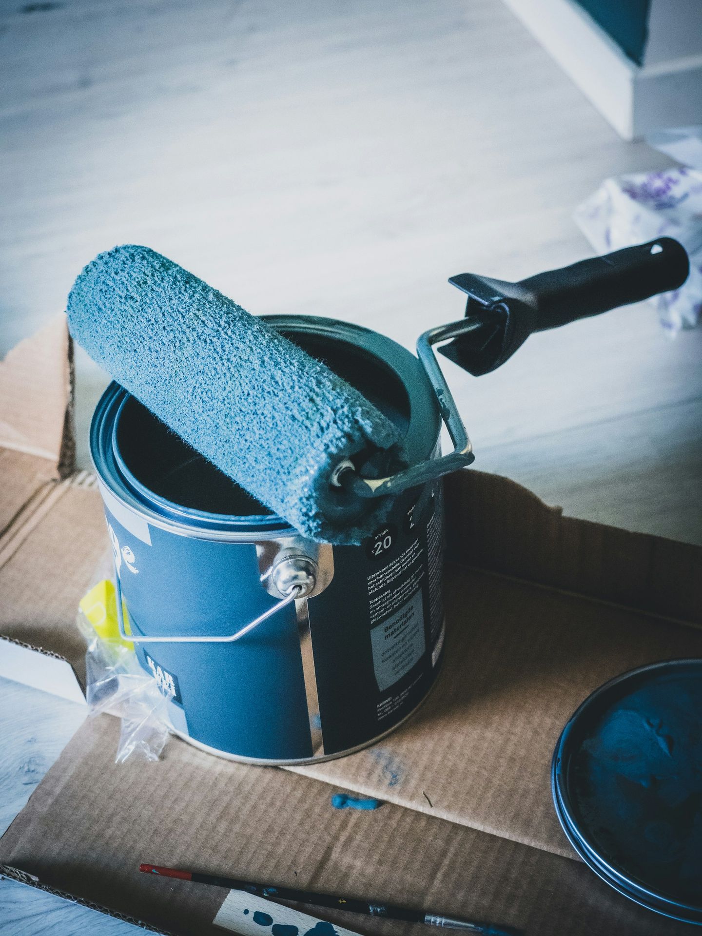 A detached house painted, popcorn removed in Toronto, Mississauga, Oakville, Caledon, Hamilton, Guelph and Brampton by Blue Collars